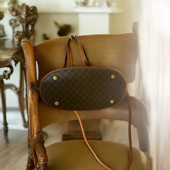 Celine Brown  Bags with Structured Design both shoulder, and Crossbody straps - Picture 2 of 6